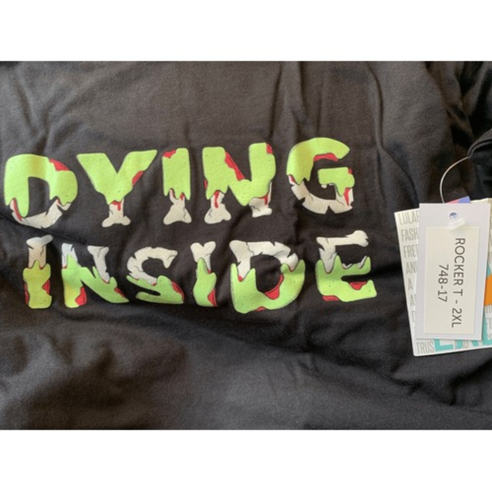 LuLaRoe Womens Shirt 2XL XXL Rocker T Dying Inside Halloween Glows in‎ Dark NWT - Picture 2 of 3